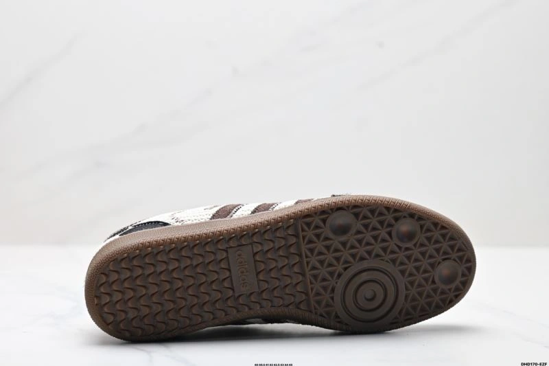 Snug Adidas Samba Shoes 1071