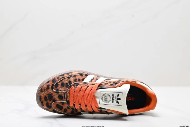 WrinkleFree Adidas Samba Shoes 1044