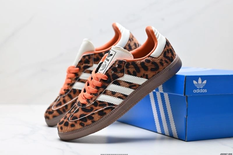 WrinkleFree Adidas Samba Shoes 1044