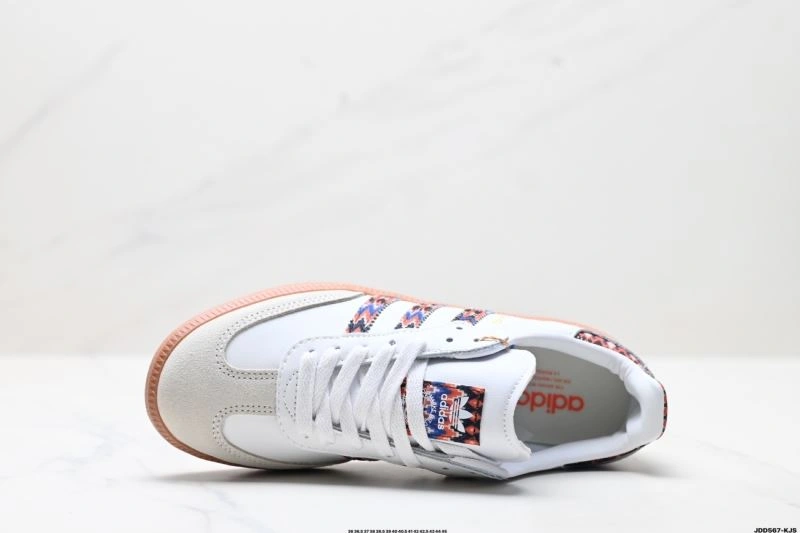 UrbanChic Adidas Samba Shoes 1042