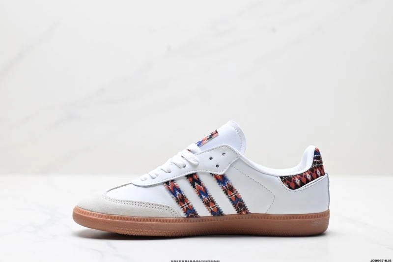 UrbanChic Adidas Samba Shoes 1042