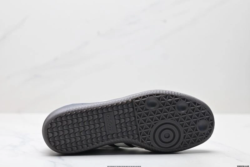 Functional Adidas Samba Shoes 1015