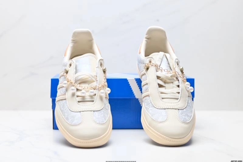 MultiPurpose Adidas Samba Shoes 983