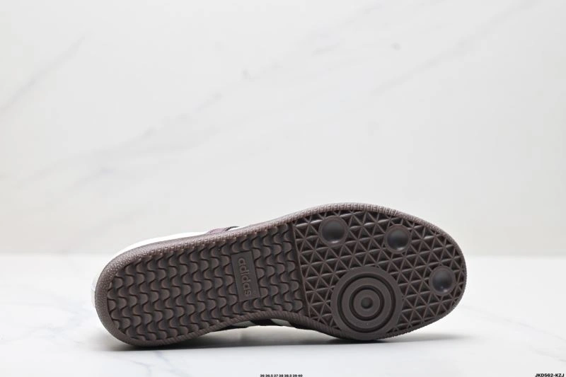 WaterResistant Adidas Samba Shoes 281