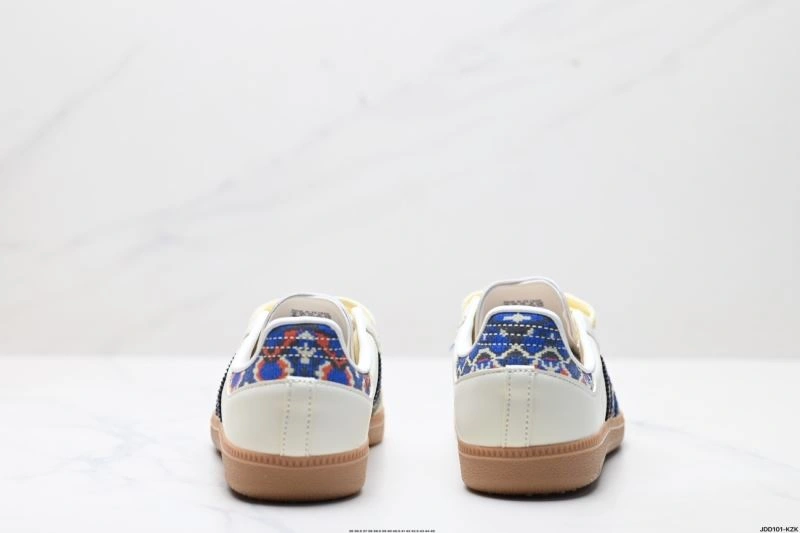 Lightweight Adidas Samba Shoes 269