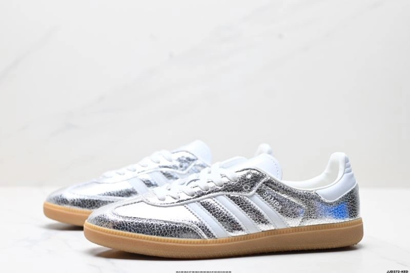 Resilient Adidas Samba Shoes 262
