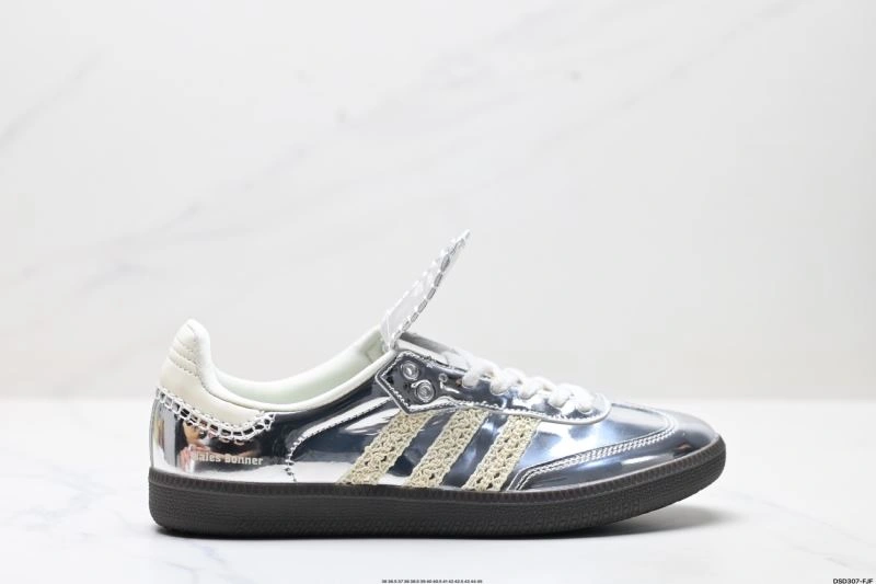 Minimalist Adidas Samba Shoes 227