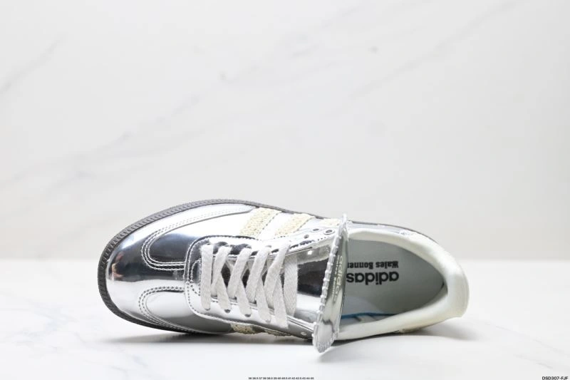 Minimalist Adidas Samba Shoes 227