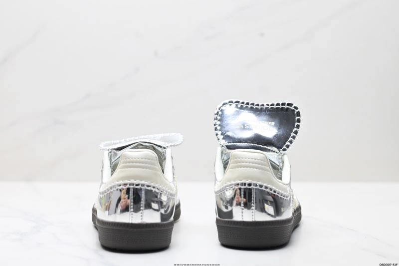 Minimalist Adidas Samba Shoes 227