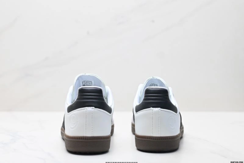 WrinkleFree Adidas Samba Shoes 233