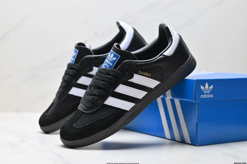 Youthful Adidas Samba Shoes 211