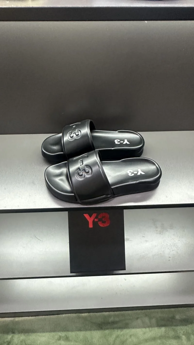 OnTrend Adidas Slippers 16055