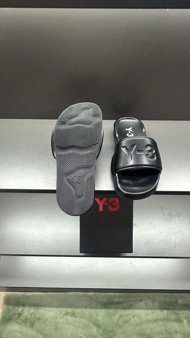 OnTrend Adidas Slippers 16055
