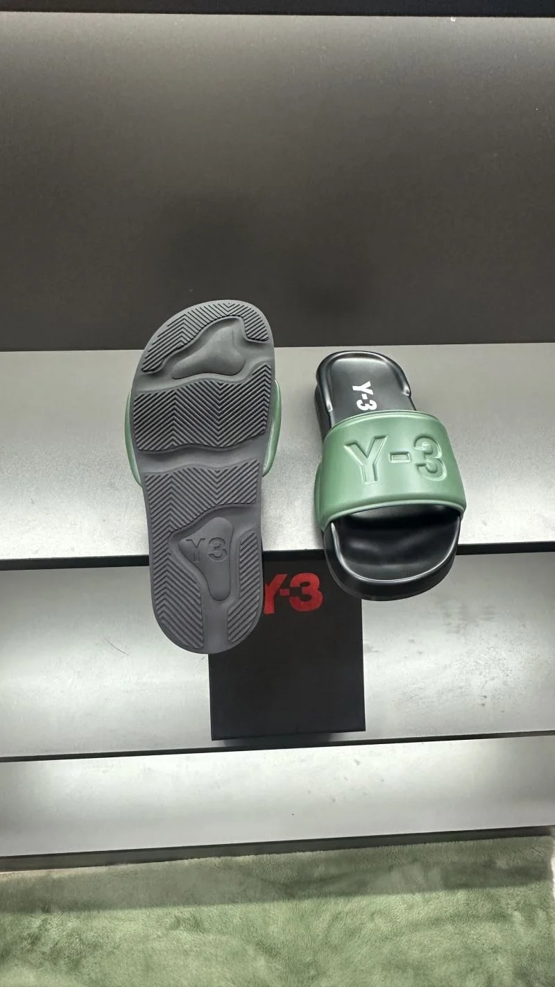 Adidas Slippers Compact 16096