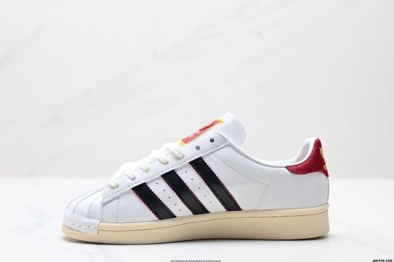 EyeCatching Adidas Superstar Shoes 916