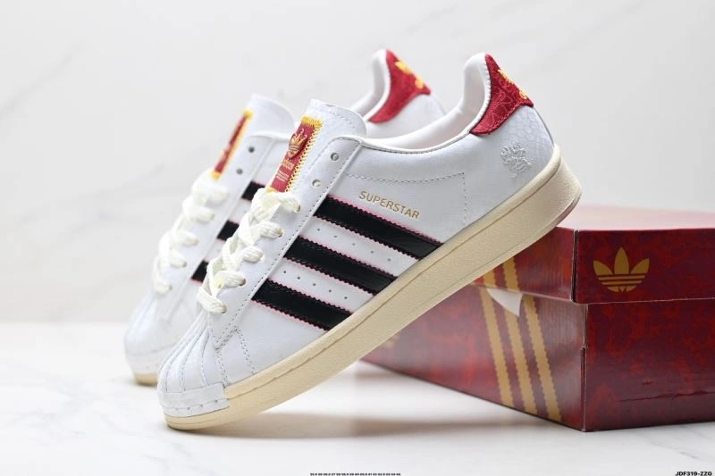 EyeCatching Adidas Superstar Shoes 916
