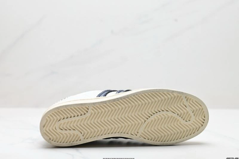 Adidas Superstar Shoes ModernLook 988
