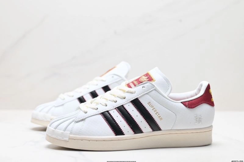 Compact Adidas Superstar Shoes 936
