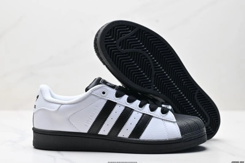 Adidas Superstar Shoes TimelessDesign 905