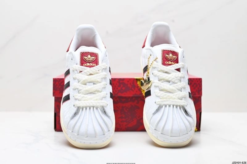 Adidas Superstar Shoes GoAnywhere 901