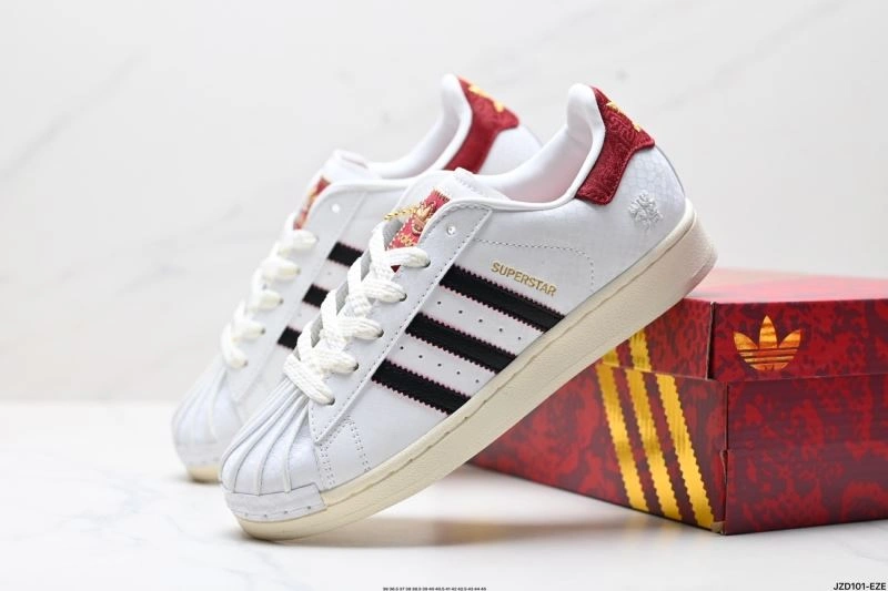 Adidas Superstar Shoes GoAnywhere 901