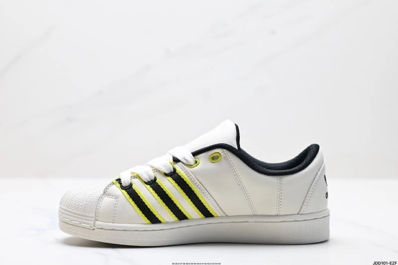 Adidas Superstar Shoes Trendsetting 902