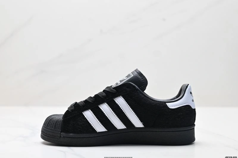 Stretchable Adidas Superstar Shoes 898