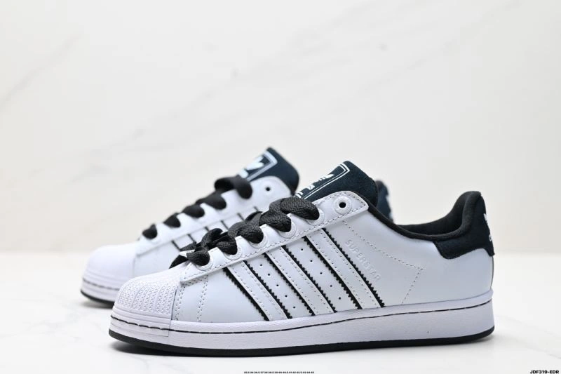 Minimalist Adidas Superstar Shoes 889