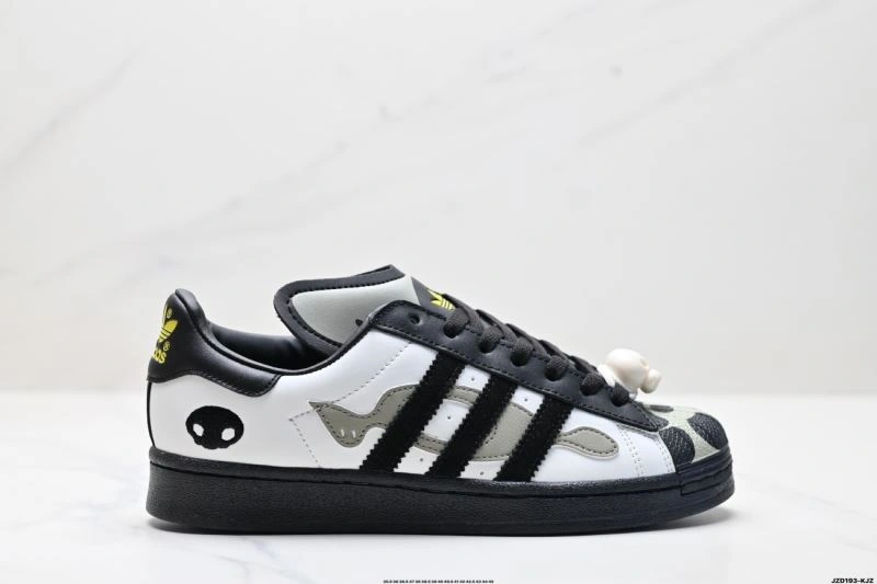 Seasonal Adidas Superstar Shoes 897