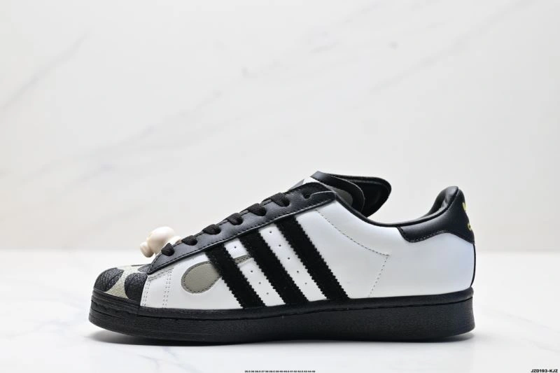 Seasonal Adidas Superstar Shoes 897