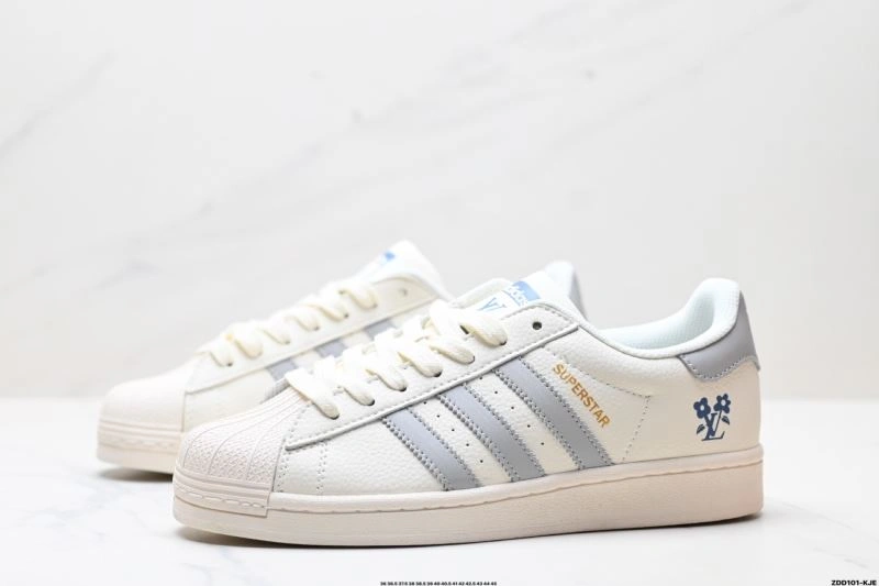 Attractive Adidas Superstar Shoes 892