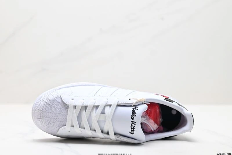 WellDesigned Adidas Superstar Shoes 866