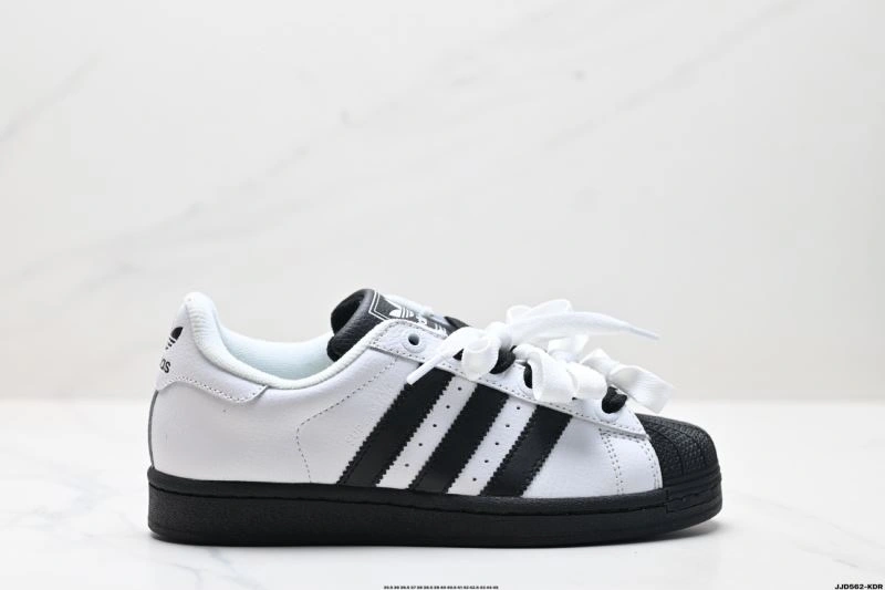 Classic Adidas Superstar Shoes 860