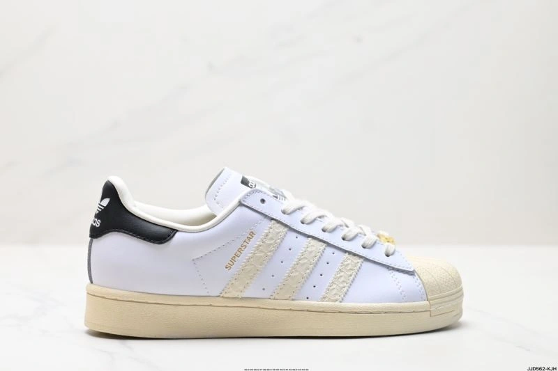 FreshLook Adidas Superstar Shoes 184
