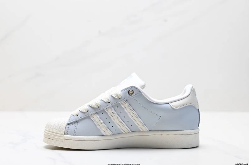 Adidas Superstar Shoes ModernLook 194