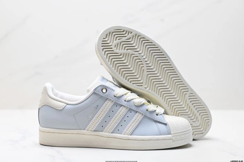 Adidas Superstar Shoes ModernLook 194