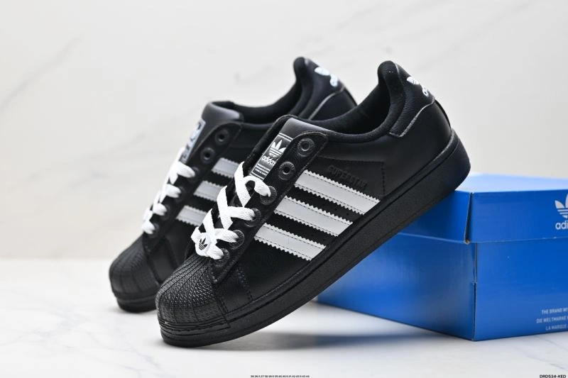 Adidas Superstar Shoes GoAnywhere 138