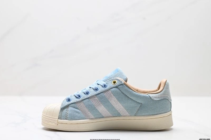 Resilient Adidas Superstar Shoes 139