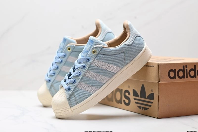 Resilient Adidas Superstar Shoes 139