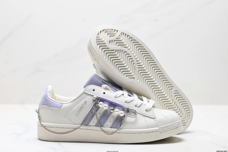 TechFriendly Adidas Superstar Shoes 136