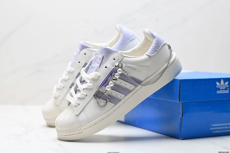 TechFriendly Adidas Superstar Shoes 136