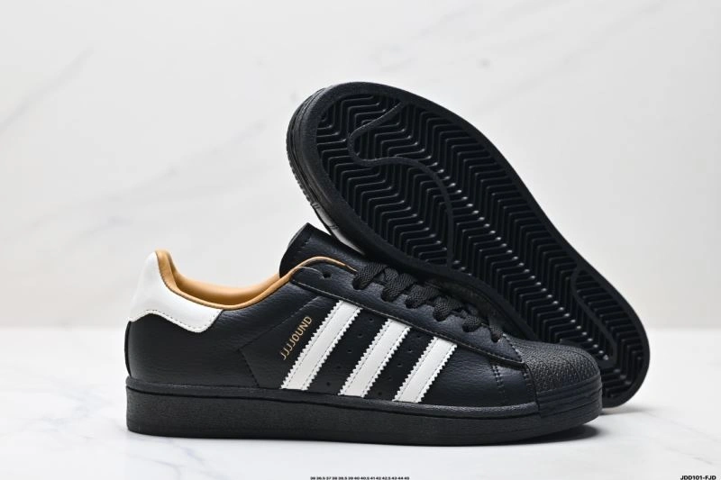 Adidas Superstar Shoes ModernLook 154