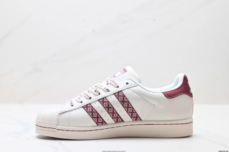 TimelessDesign Adidas Superstar Shoes 132