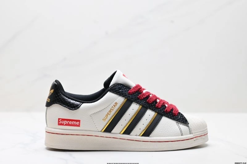 Adidas Superstar Shoes TimelessDesign 153