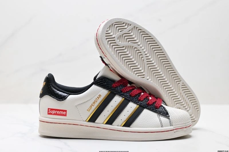 Adidas Superstar Shoes TimelessDesign 153