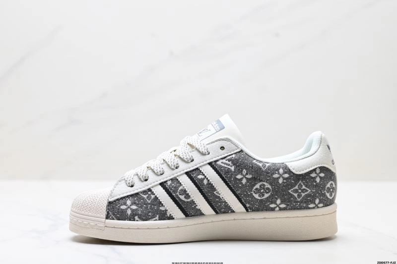 Adidas Superstar Shoes SunProtective 124
