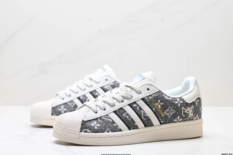 Adidas Superstar Shoes SunProtective 124