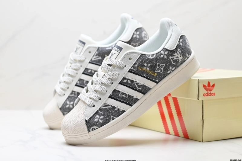 Adidas Superstar Shoes SunProtective 124