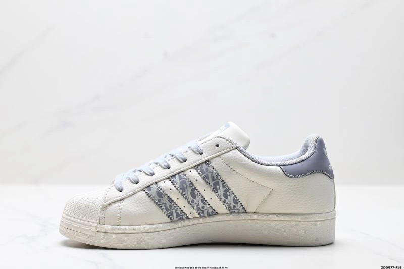 Adidas Superstar Shoes Snug 126