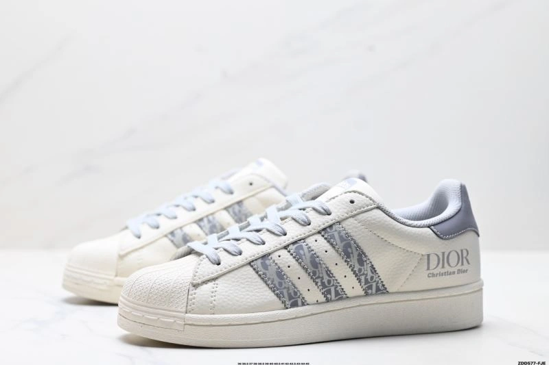 Adidas Superstar Shoes Snug 126